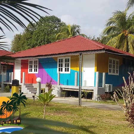 Global Ikhwan Resort Kuah Exterior foto